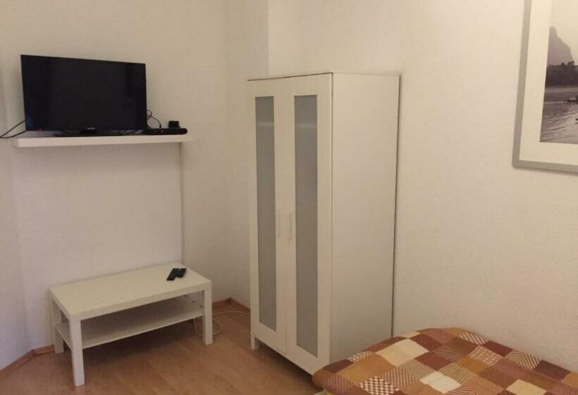 הוסטל Hannover Südstadt Zimmer Und Apartment