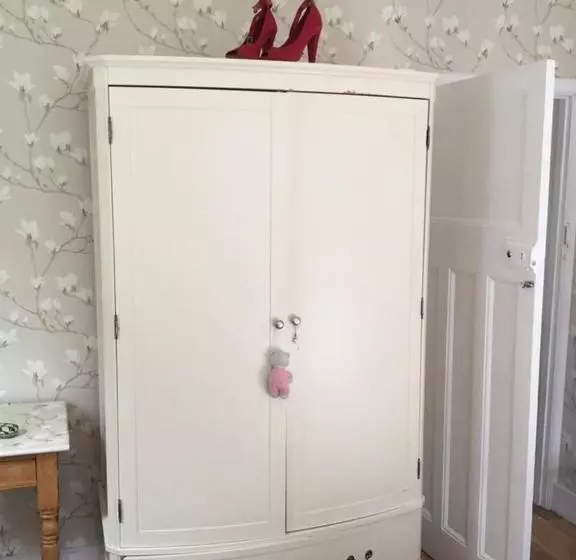 Aamiaismajoitus (B&B) Hurstbourne