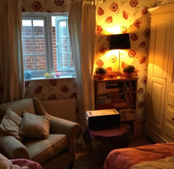 Bed and Breakfast Hurstbourne