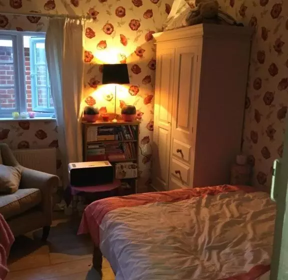 Aamiaismajoitus (B&B) Hurstbourne