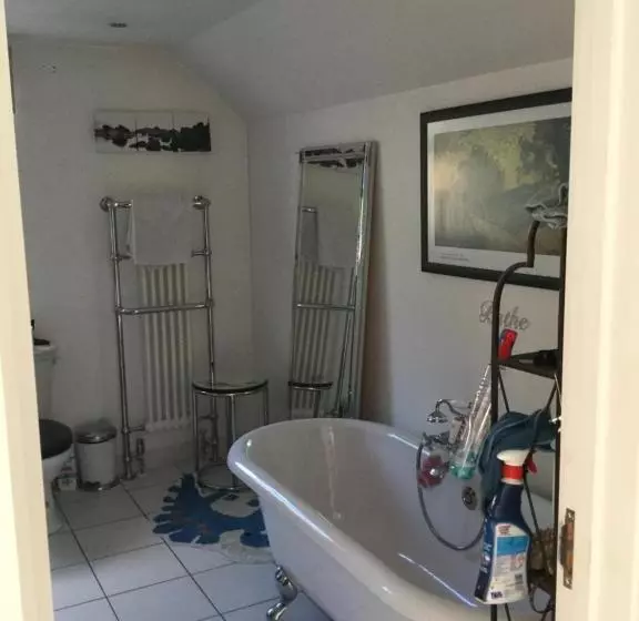 Aamiaismajoitus (B&B) Hurstbourne