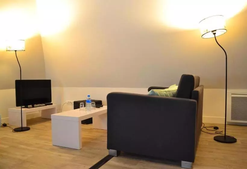 Aamiaismajoitus (B&B) La Cle De Saule