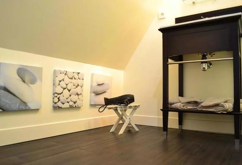 Aamiaismajoitus (B&B) La Cle De Saule