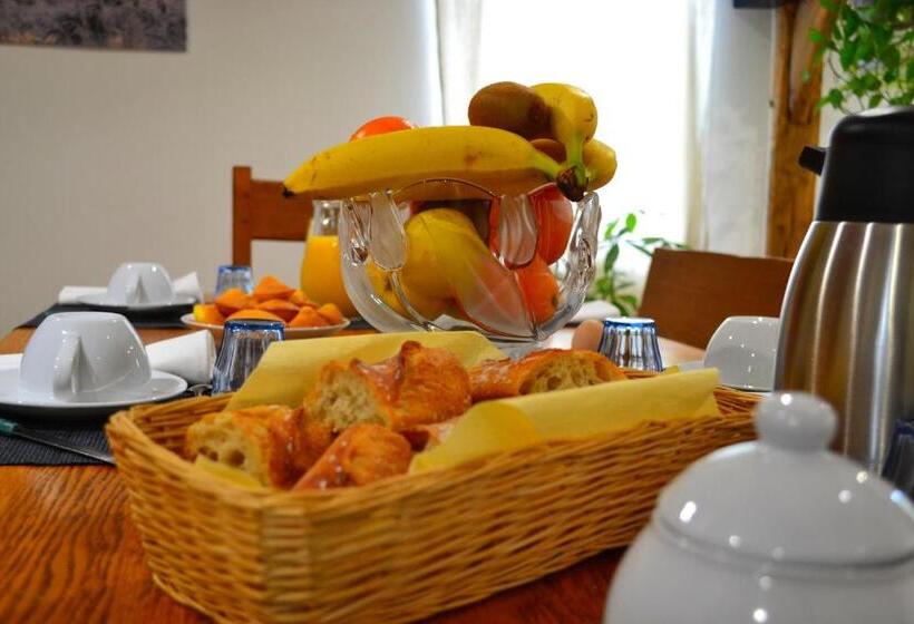 Bed and Breakfast La Cle De Saule