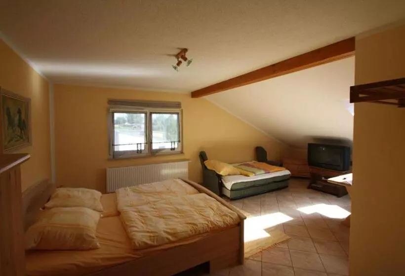 ベッドアンドブレックファースト Teschendorfer Landgasthof