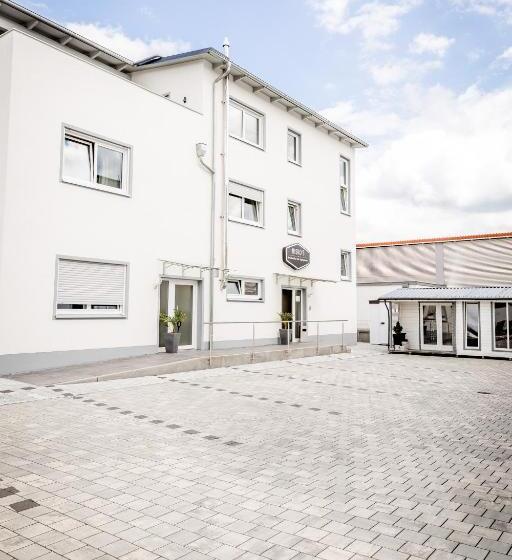 Boardinghaus Modern Living