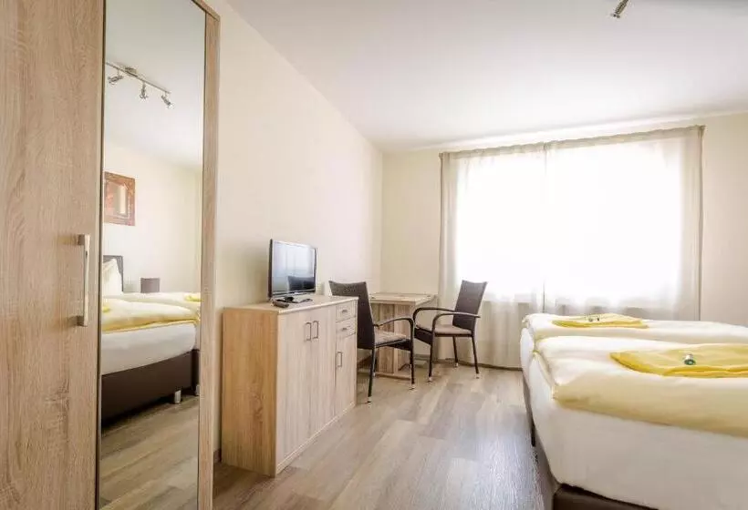 Boardinghaus Modern Living