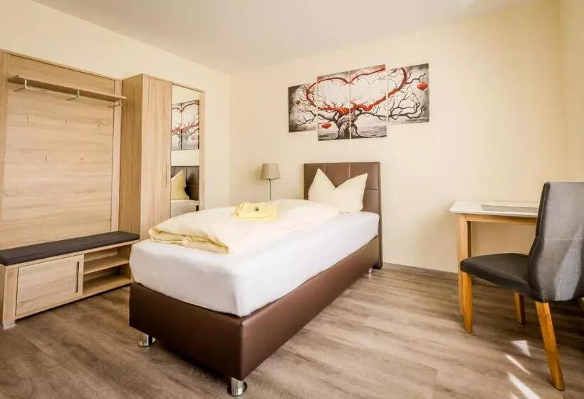 Boardinghaus Modern Living