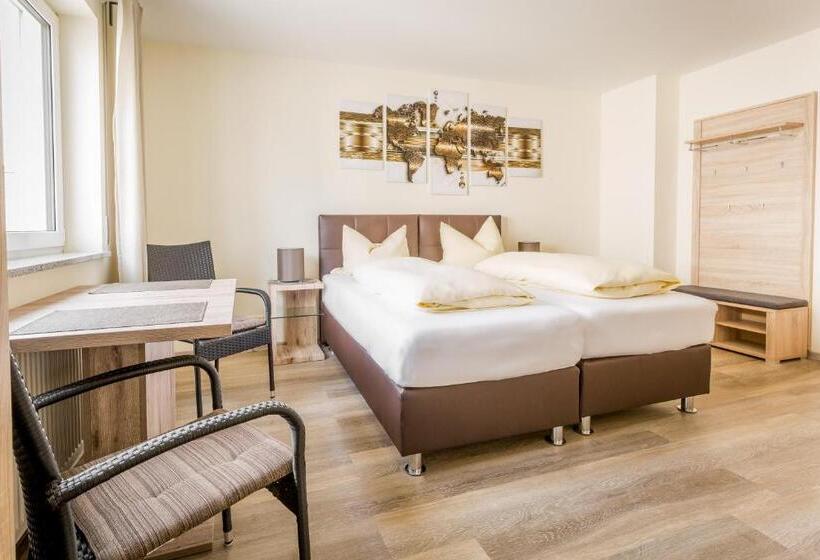 Boardinghaus Modern Living