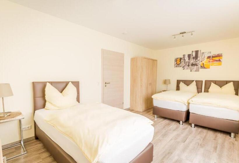 Boardinghaus Modern Living