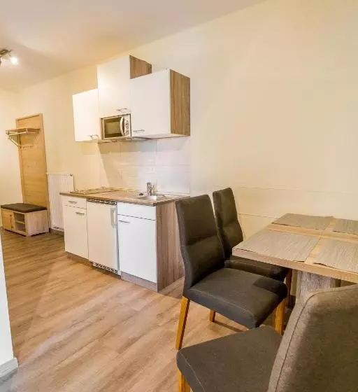 Boardinghaus Modern Living