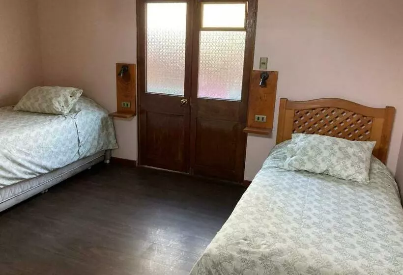 Hostel El Bajo
