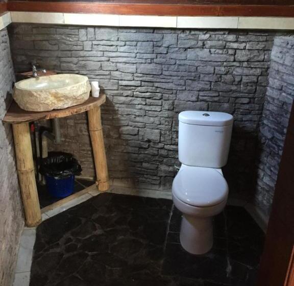 בית מלון כפרי Eka S Bungalows