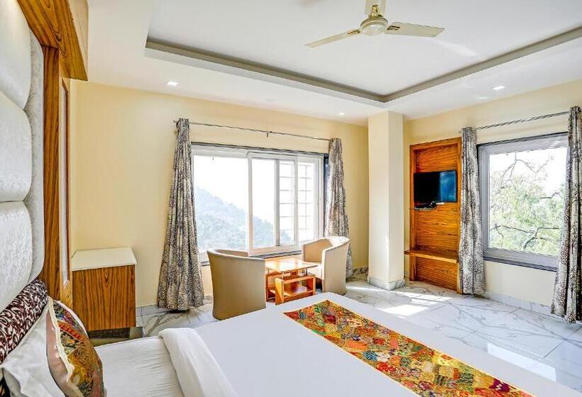 هتل Fab Wood View