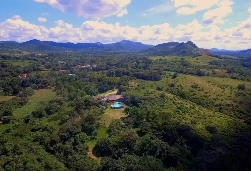 هتل La Pintada Inn