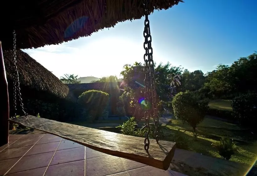 هتل La Pintada Inn