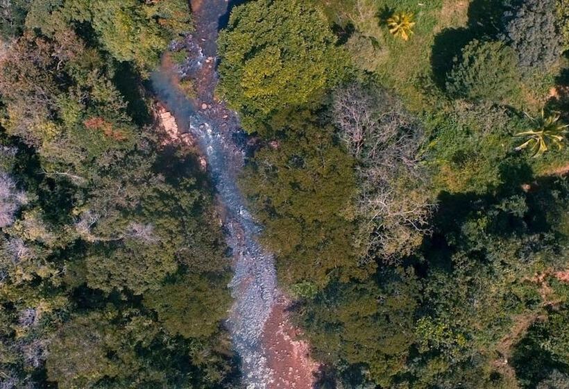 בית מלון כפרי La Pintada Inn