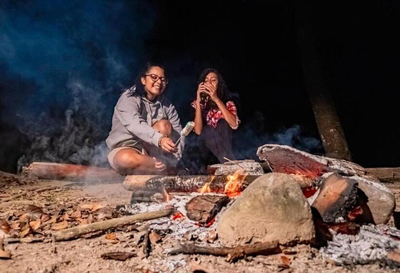 בית מלון כפרי La Pintada Inn