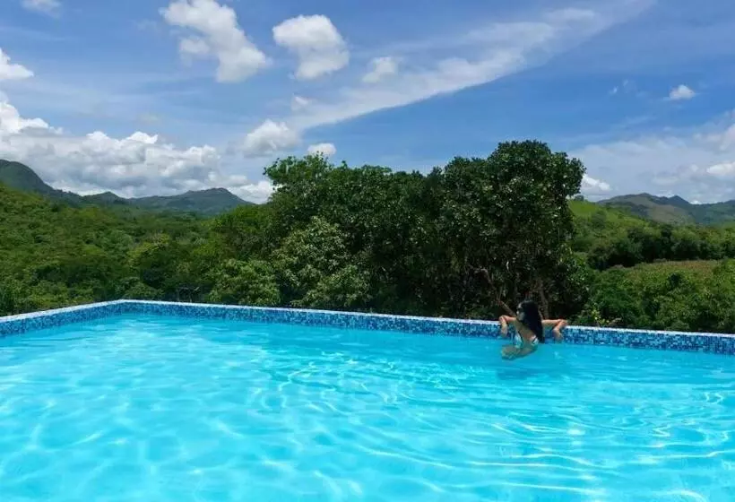 هتل La Pintada Inn