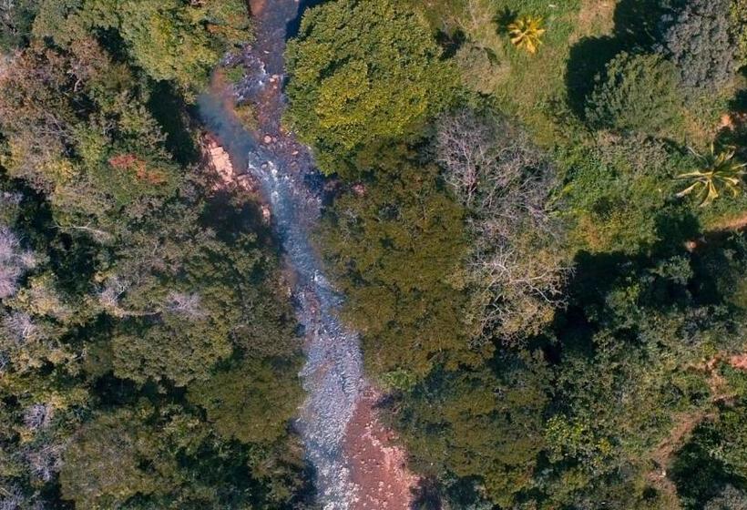 בית מלון כפרי La Pintada Inn