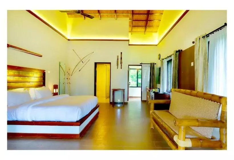 Hotelli Vayal Veedu   Luxury Farm Villas By The Woods