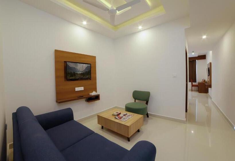 فندق Veetee Mid Town