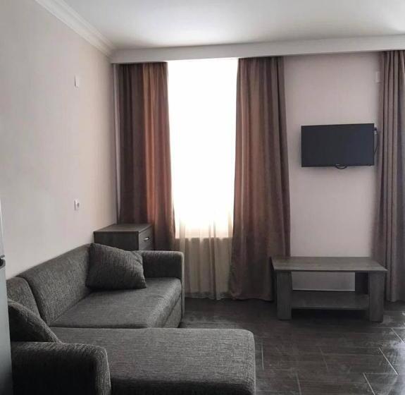 هتل Villa Bakuriani