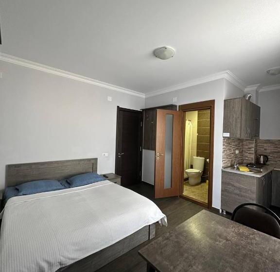 هتل Villa Bakuriani