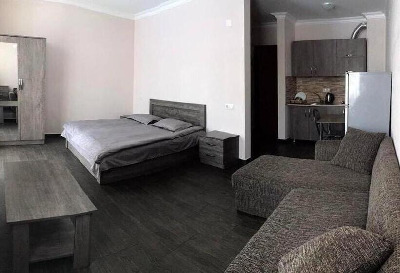 هتل Villa Bakuriani