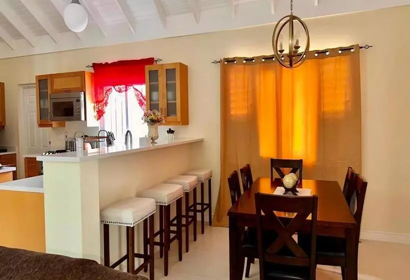 Jamnick Vacation Rentals   Richmond, St Ann, Jamaica