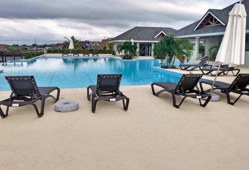 Jamnick Vacation Rentals Richmond, St Ann, Jamaica