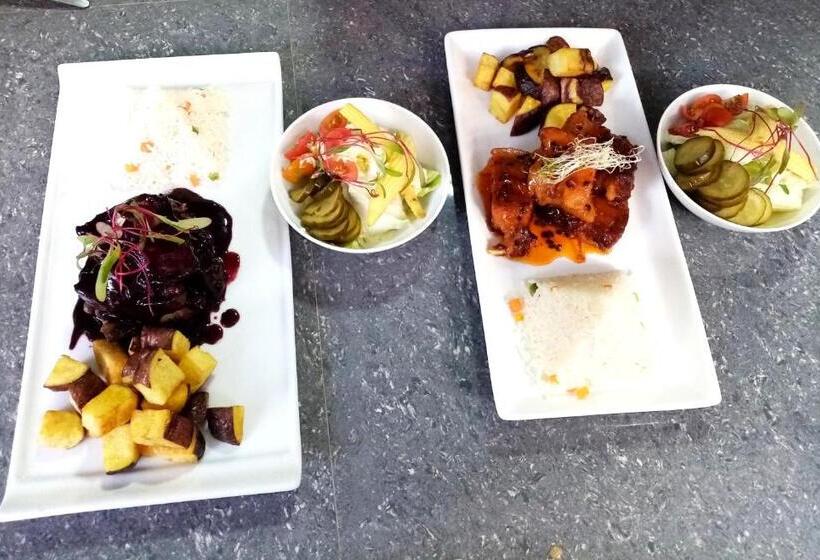 Llamita Hotel Huancayo