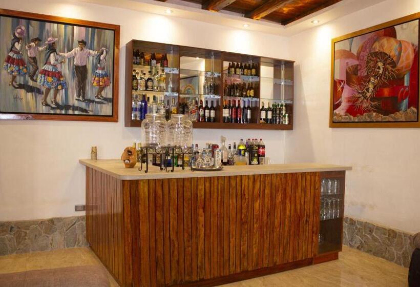 Llamita Hotel Huancayo