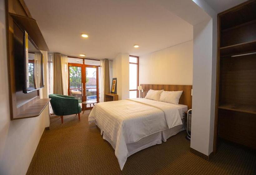 Llamita Hotel Huancayo