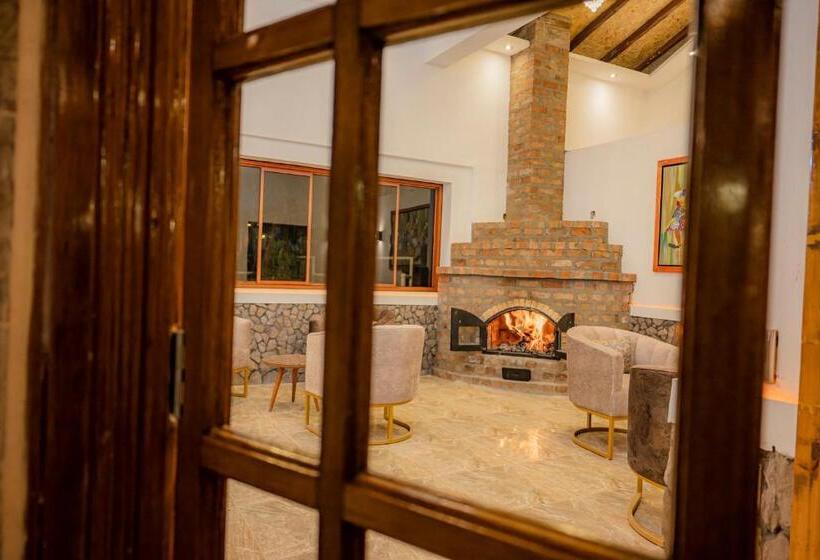 Llamita Hotel Huancayo