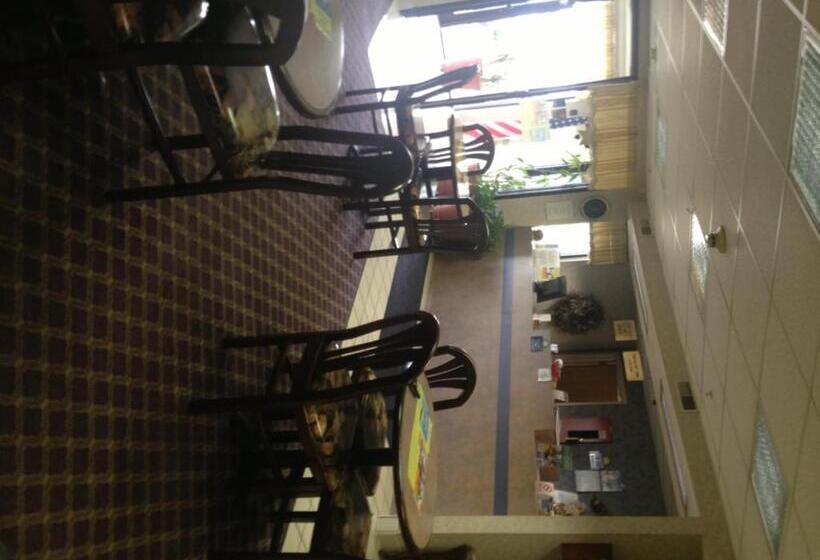 فندق على الطريق Days Inn By Wyndham Grayson