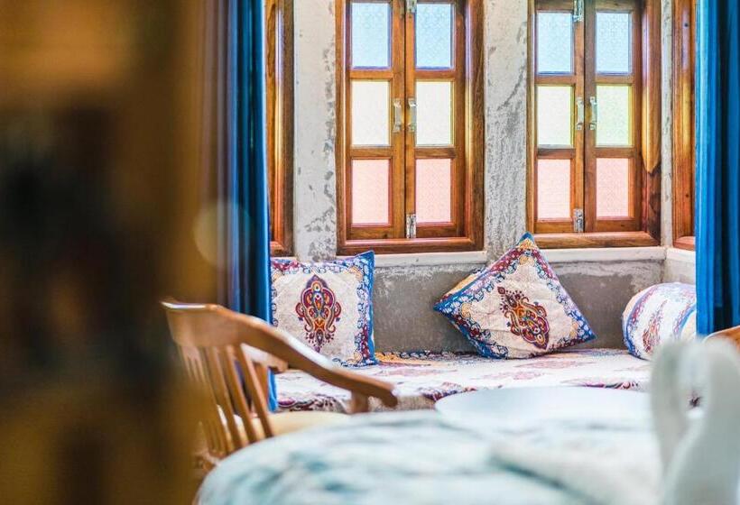 Pension Lassi Guest House