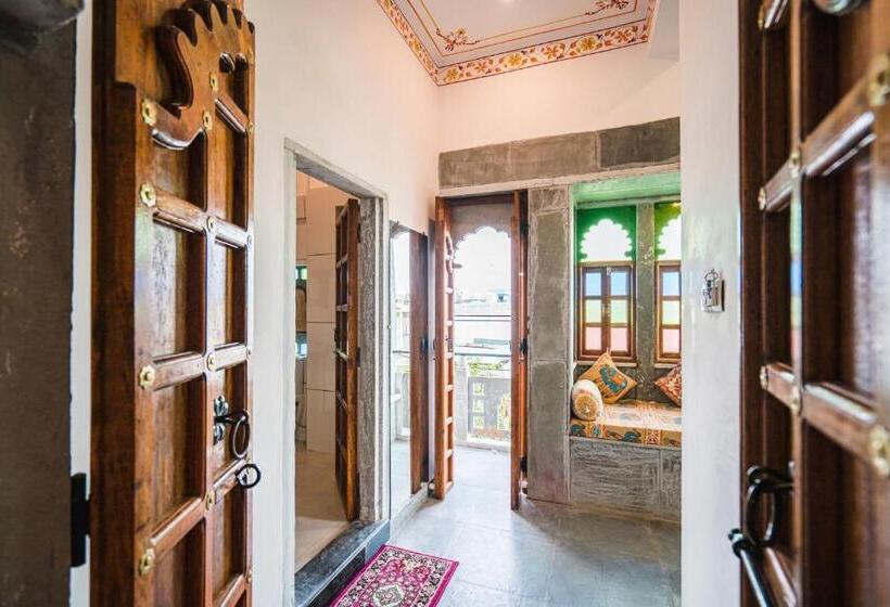 Pension Lassi Guest House