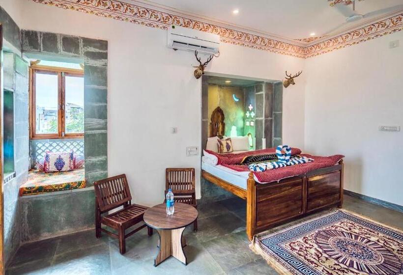 Pension Lassi Guest House