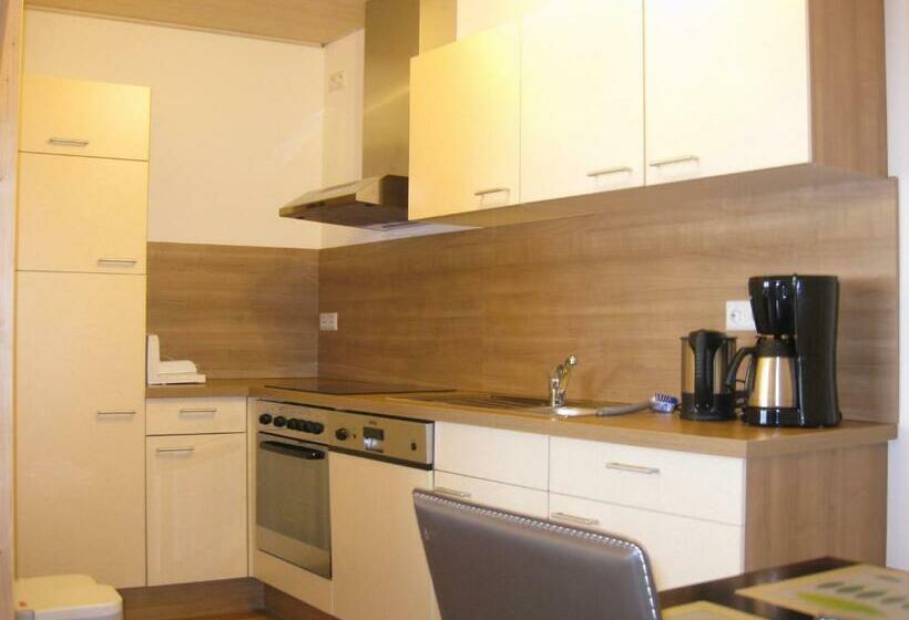 פנסיון Weingut Und Gästehaus Holger Alt