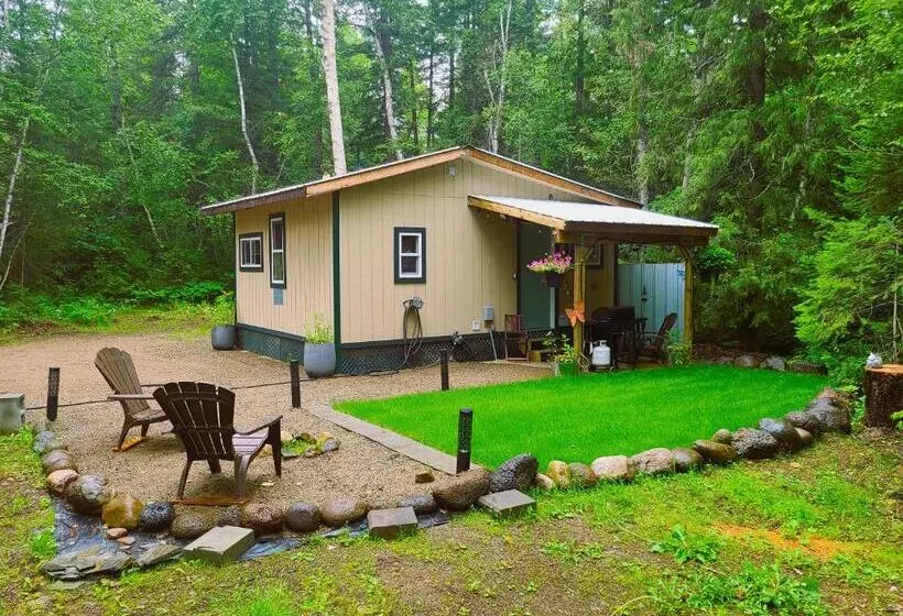 Woodcrest Bed And Breakfast