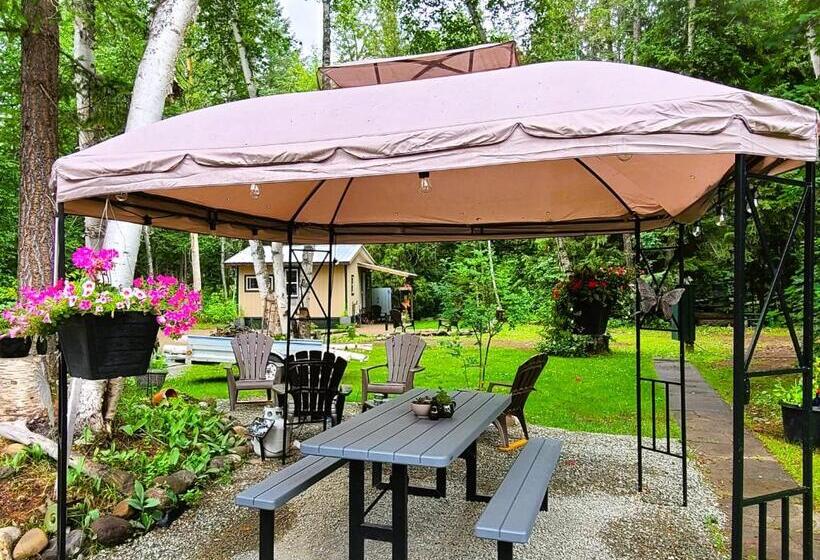 Woodcrest Bed And Breakfast