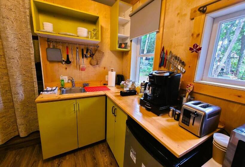 Woodcrest Bed And Breakfast