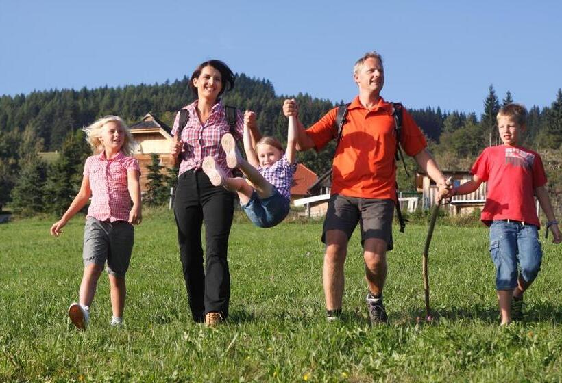 Familienhotel Petschnighof