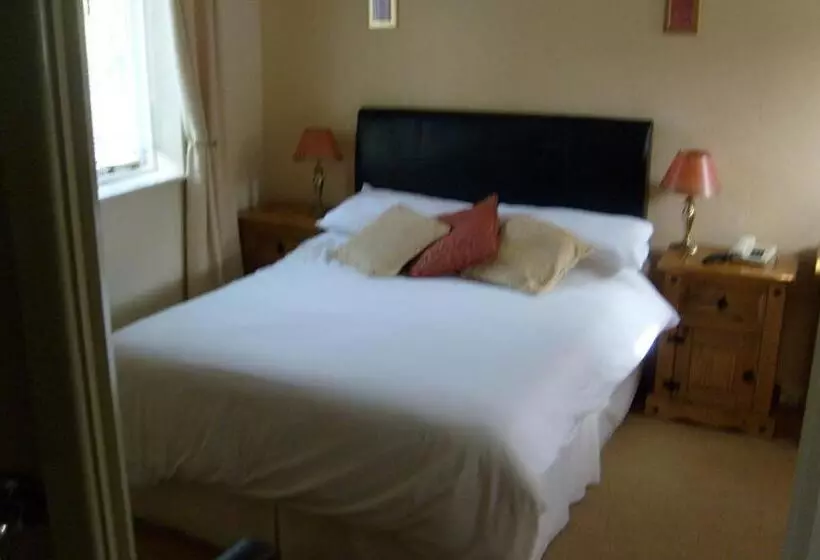 ホテル The Belfry