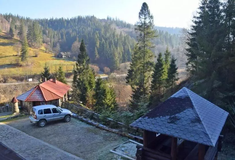 ペンション лісова казка