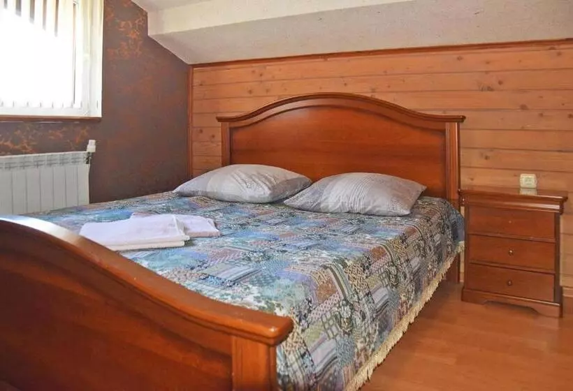 ペンション лісова казка