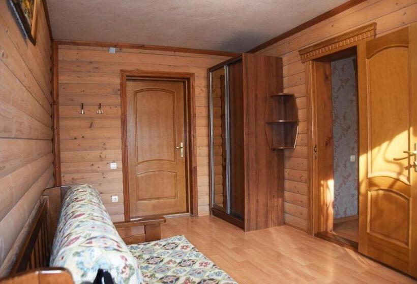 ペンション лісова казка