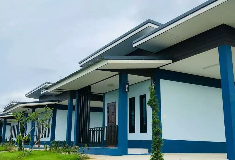 استراحتگاه บ้านนอกเมืองรีสอร์ต Baannokmueang