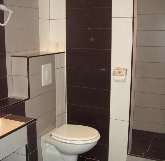 Bed and Breakfast Platán Panzió